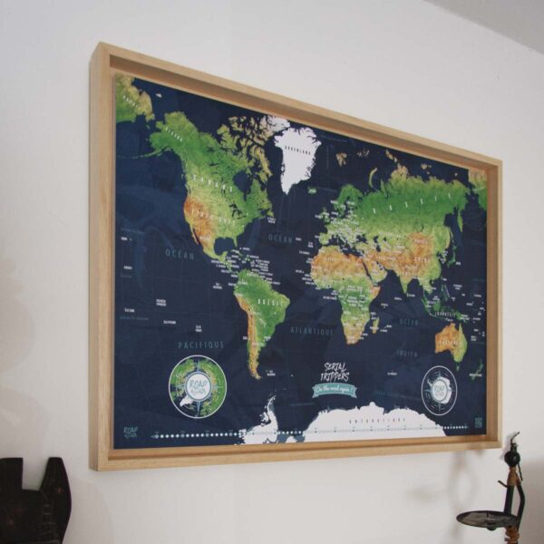 Carte du monde épingable Serial Trippers en décoration murale