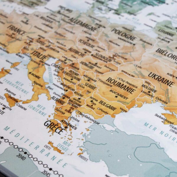 Détail de la carte d'Europe à épingler Serial Trippers en version claire