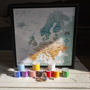 Carte d'Europe épinglable Serial Trippers en version clair